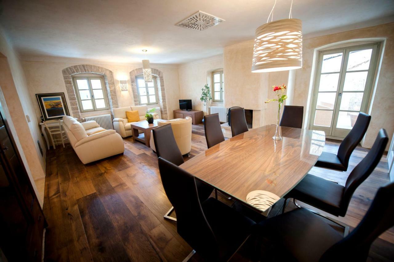 Villa Tona Visnjan Ngoại thất bức ảnh